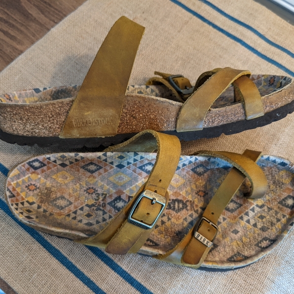 Birkenstock Mayari, Ochra Oiled Leather Sandals, Size 37 - Picture 4 of 5